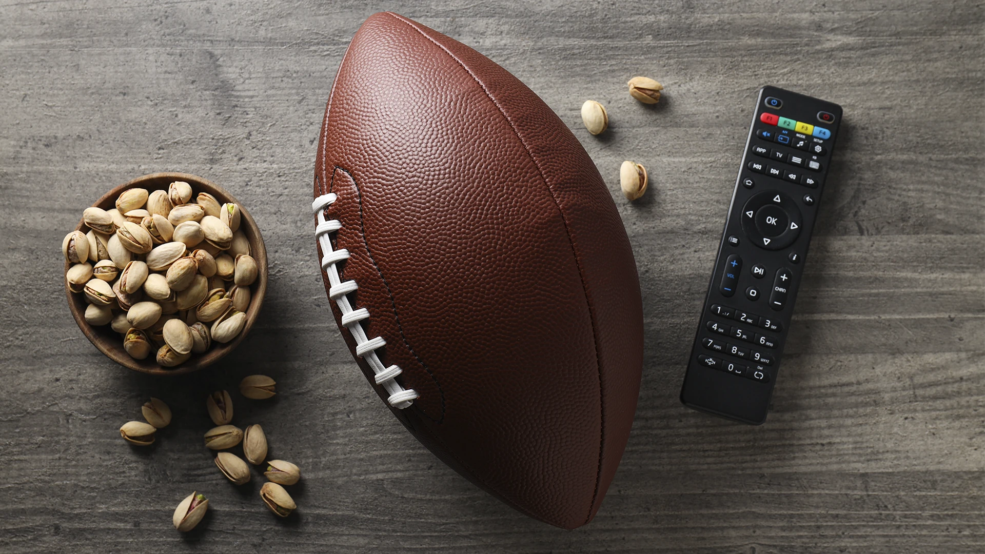 Balon y control tv super bowl 2025